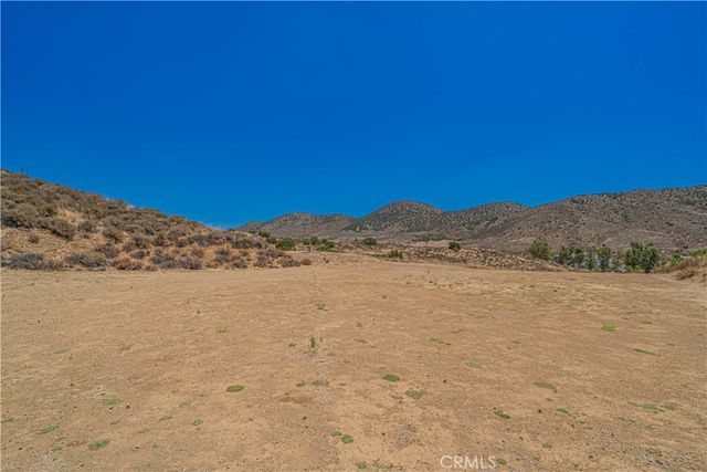 9210 Yucca Hills, Agua Dulce, CA 91390