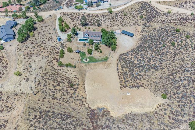 9210 Yucca Hills, Agua Dulce, CA 91390
