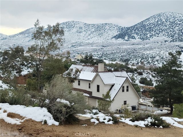 9210 Yucca Hills, Agua Dulce, CA 91390