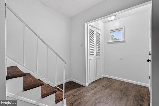 6 RADCLIFF PL, Willingboro, NJ 08046