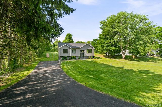 76 Reservoir Road, Marlboro, NY 12542