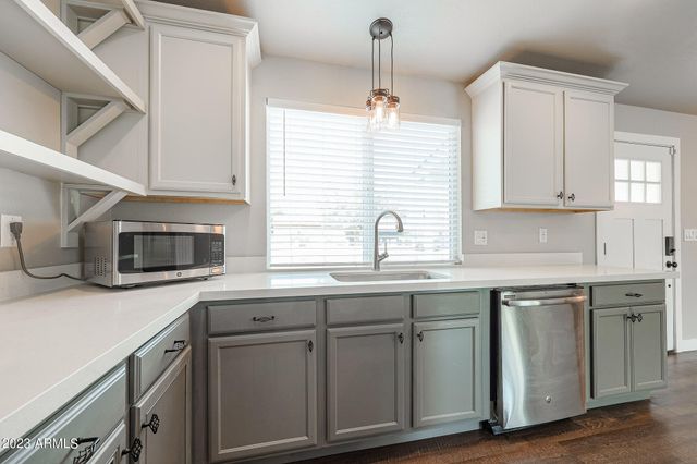 2633 N 70TH Street, Scottsdale, AZ 85257