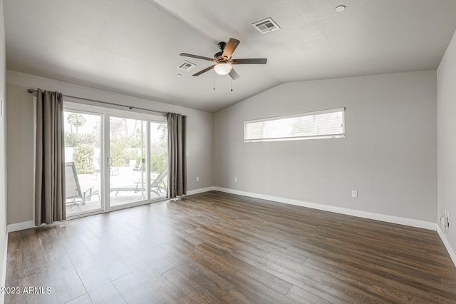 2633 N 70TH Street, Scottsdale, AZ 85257