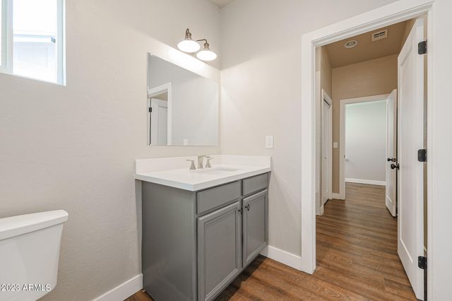 2633 N 70TH Street, Scottsdale, AZ 85257
