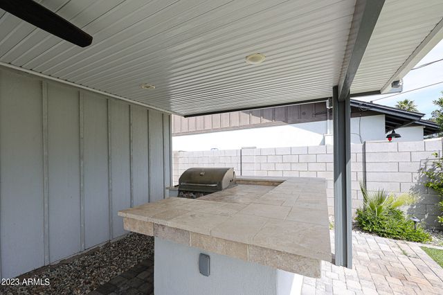 2633 N 70TH Street, Scottsdale, AZ 85257