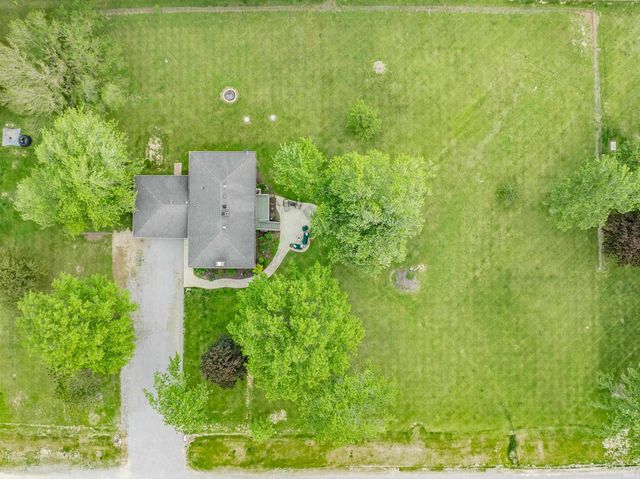 9135 Vallyd Acre Drive, Fort Wayne, IN 46816