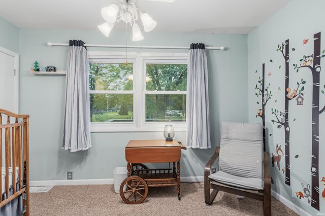 9135 Vallyd Acre Drive, Fort Wayne, IN 46816
