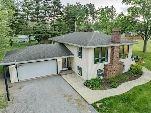 9135 Vallyd Acre Drive, Fort Wayne, IN 46816