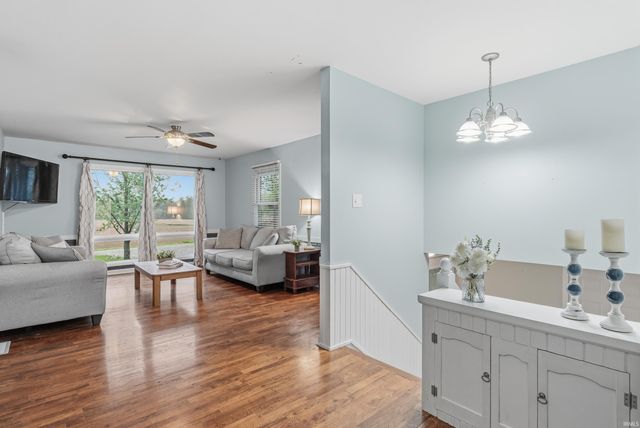 9135 Vallyd Acre Drive, Fort Wayne, IN 46816