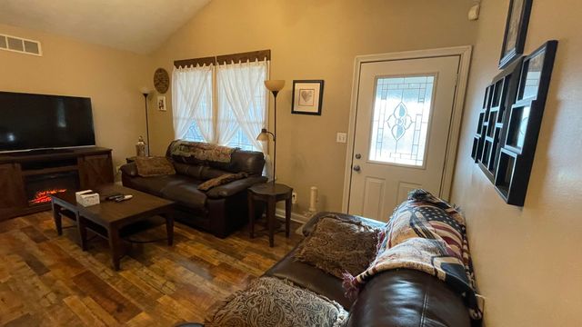 2440 Harp Pike, Frankfort, KY 40601