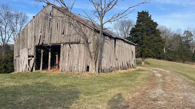 2440 Harp Pike, Frankfort, KY 40601