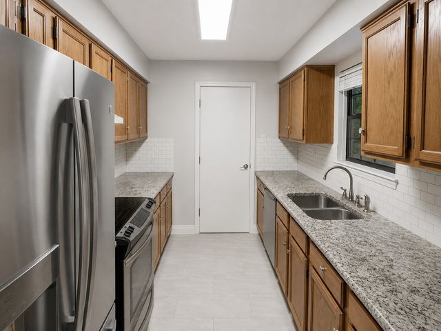 4601 hazel Street B, Flower Mound, TX 75028