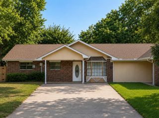 4601 hazel Street B, Flower Mound, TX 75028