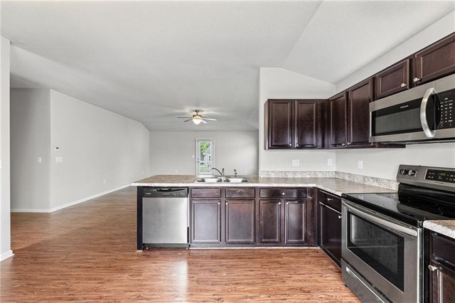 17188 S Kill Creek Road, Gardner, KS 66030