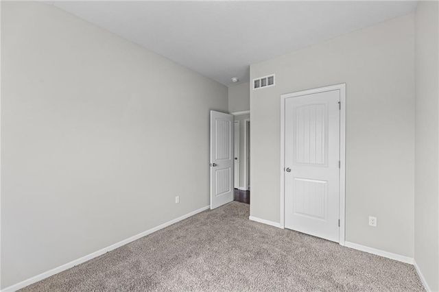 17188 S Kill Creek Road, Gardner, KS 66030