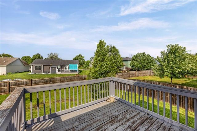 17188 S Kill Creek Road, Gardner, KS 66030