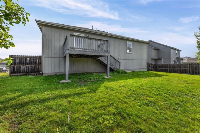 17188 S Kill Creek Road, Gardner, KS 66030