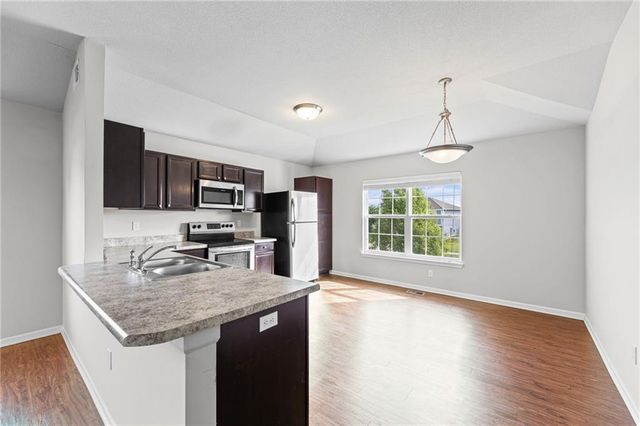 17188 S Kill Creek Road, Gardner, KS 66030