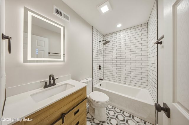 1203 E Kentucky St, Louisville, KY 40204