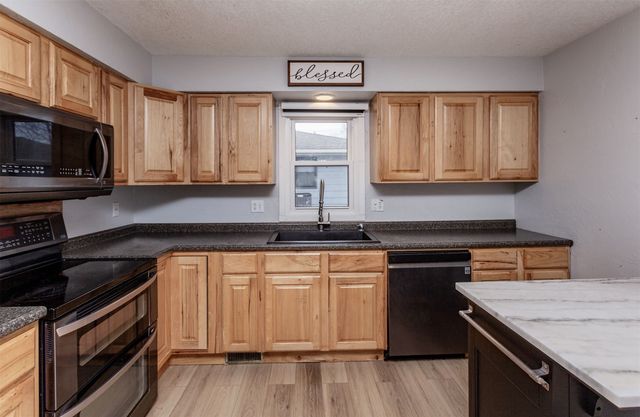1317 Lyndale Drive, Polk City, IA 50226