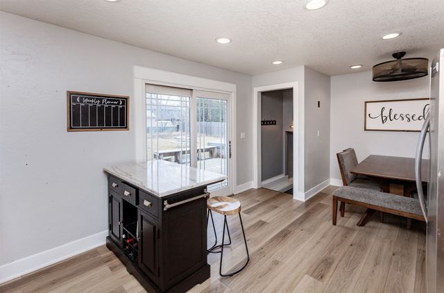 1317 Lyndale Drive, Polk City, IA 50226