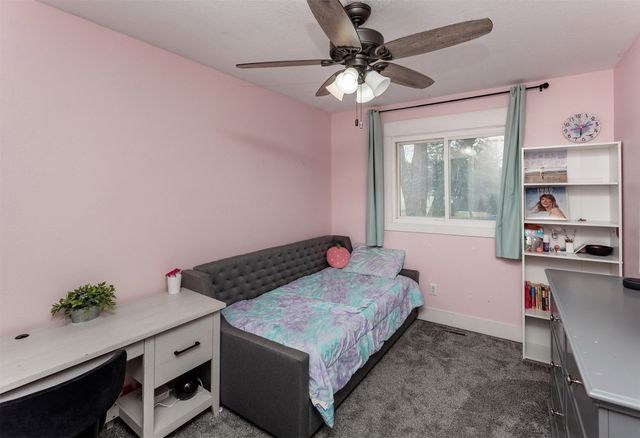 1317 Lyndale Drive, Polk City, IA 50226
