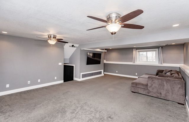 1317 Lyndale Drive, Polk City, IA 50226