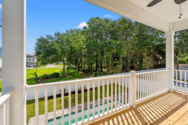 1718 26th Ave. N, North Myrtle Beach, SC 29582
