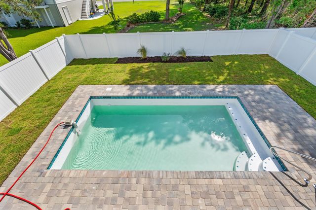 1718 26th Ave. N, North Myrtle Beach, SC 29582