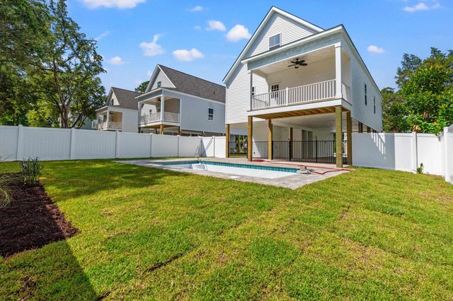 1718 26th Ave. N, North Myrtle Beach, SC 29582