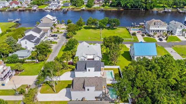 1718 26th Ave. N, North Myrtle Beach, SC 29582