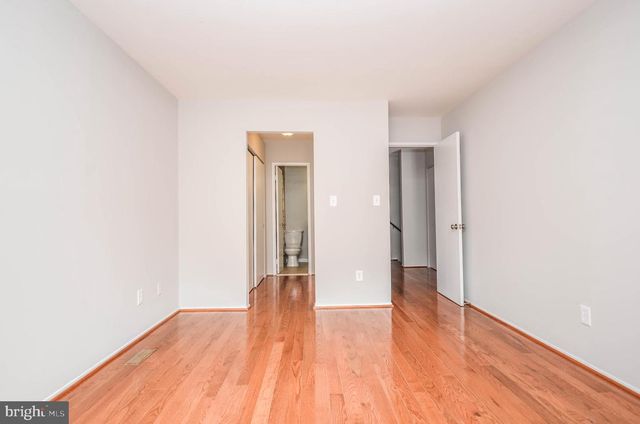 9316 JARRETT CT, Montgomery Village, MD 20886