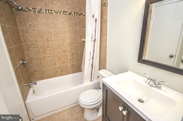 9316 JARRETT CT, Montgomery Village, MD 20886