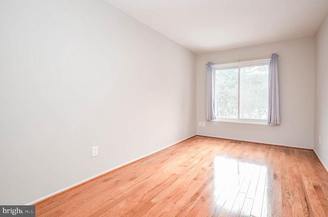 9316 JARRETT CT, Montgomery Village, MD 20886