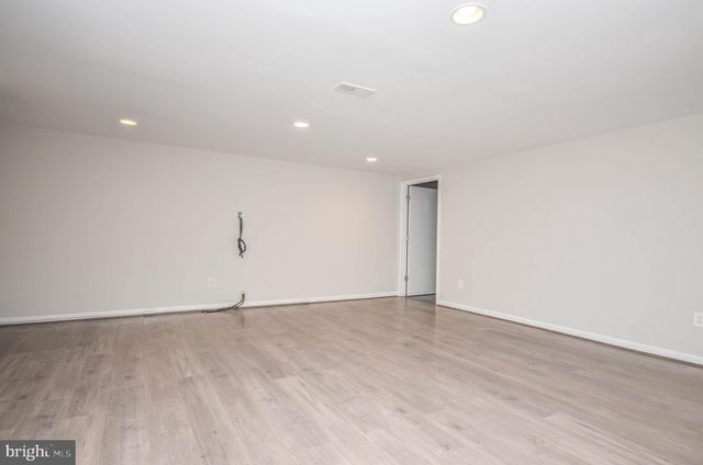 9316 JARRETT CT, Montgomery Village, MD 20886