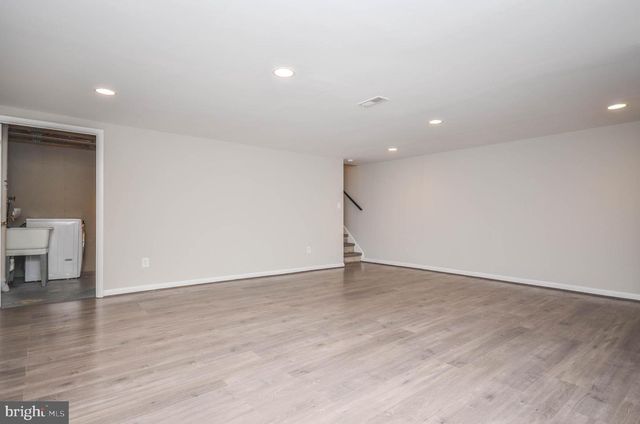 9316 JARRETT CT, Montgomery Village, MD 20886