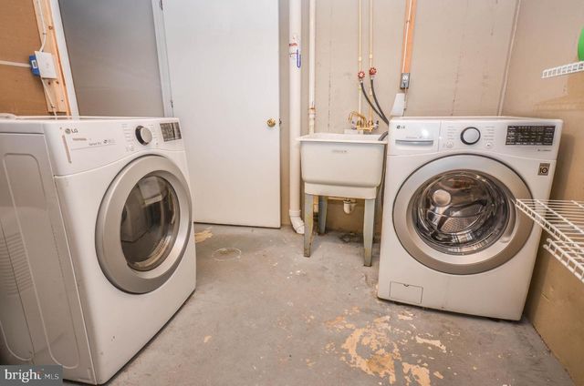 9316 JARRETT CT, Montgomery Village, MD 20886