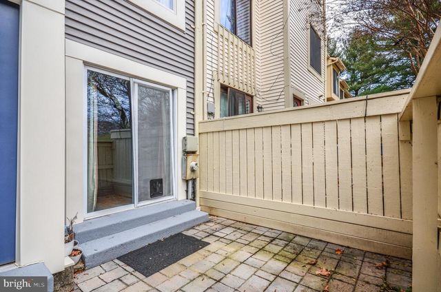 9316 JARRETT CT, Montgomery Village, MD 20886