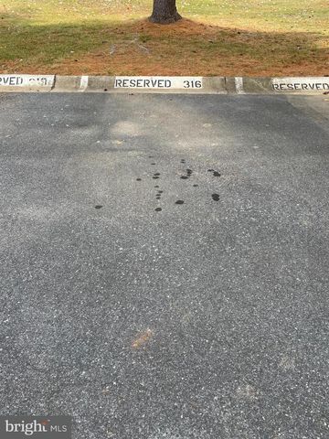 9316 JARRETT CT, Montgomery Village, MD 20886