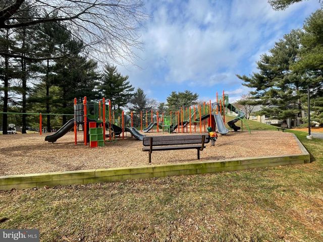 9316 JARRETT CT, Montgomery Village, MD 20886