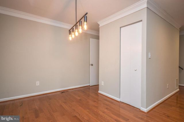 9316 JARRETT CT, Montgomery Village, MD 20886