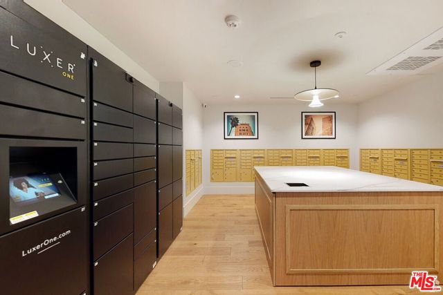 839 S Fedora Street 709, Los Angeles, CA 90005