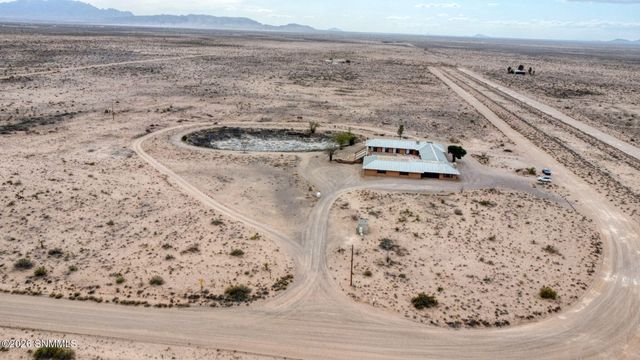1670 SE Good Sight Road, Deming, NM 88030