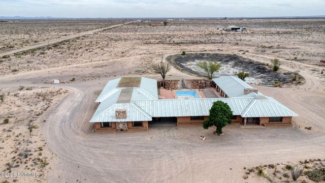 1670 SE Good Sight Road, Deming, NM 88030