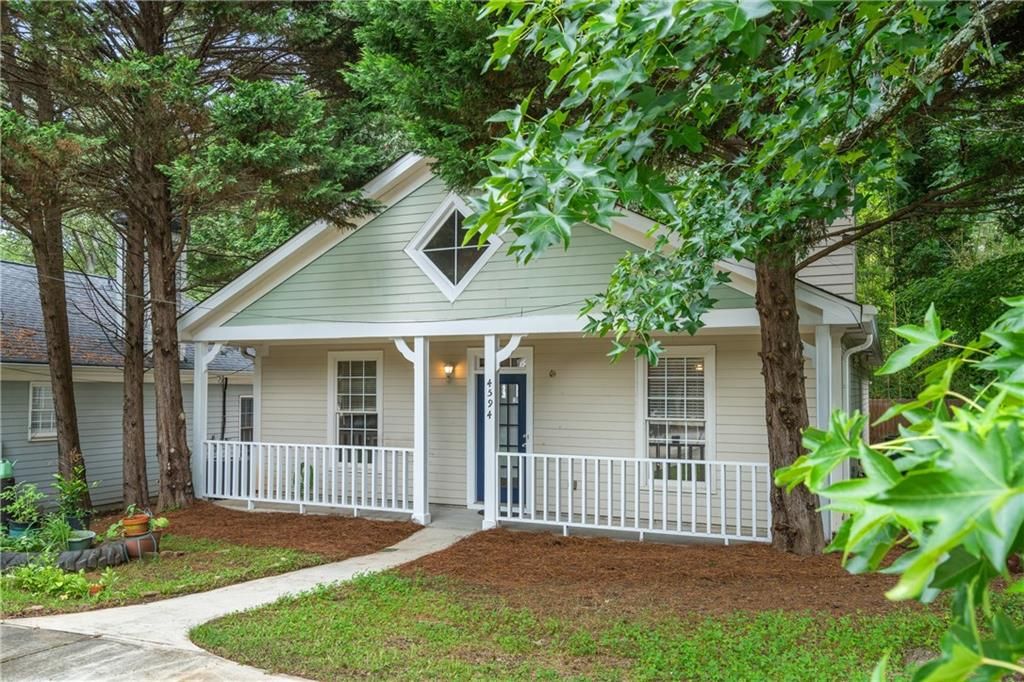 4594 Poplar Road, Stone Mountain, GA 30083