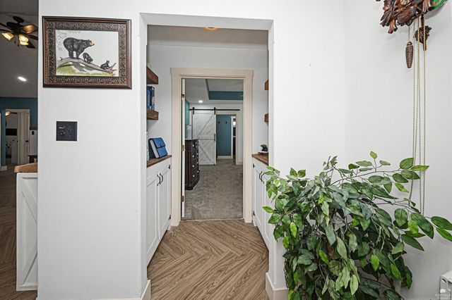 8892 Regina Lane, Manhattan, KS 66502