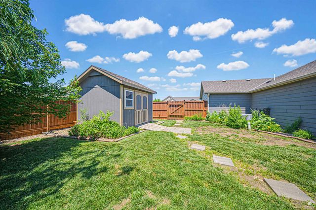 8892 Regina Lane, Manhattan, KS 66502
