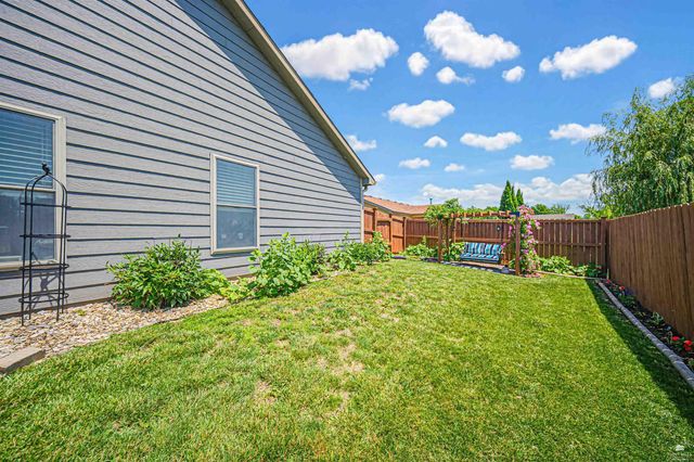 8892 Regina Lane, Manhattan, KS 66502