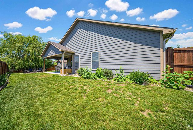 8892 Regina Lane, Manhattan, KS 66502