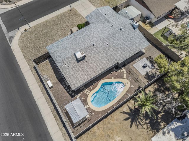 4726 W COLUMBINE Drive, Glendale, AZ 85304